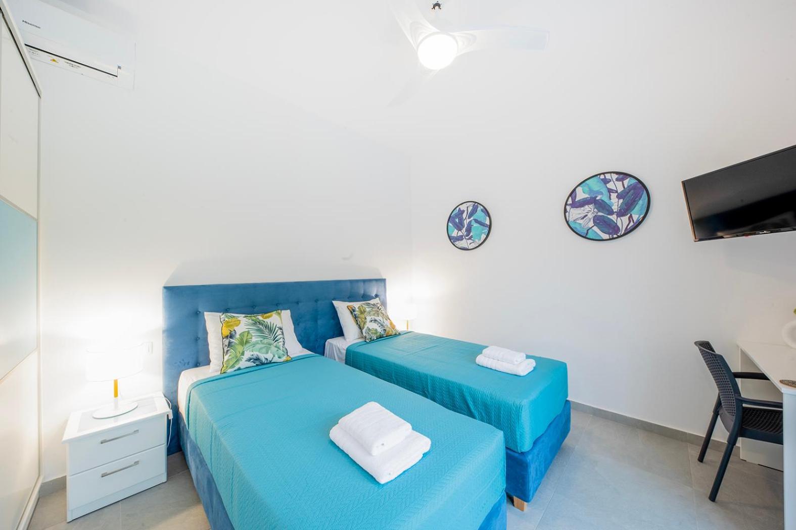 Villa Ami, Roda, Corfu: 10 Guests, Heated Pool, Private Mini Golf, Pool Table & More!! Eksteriør bilde