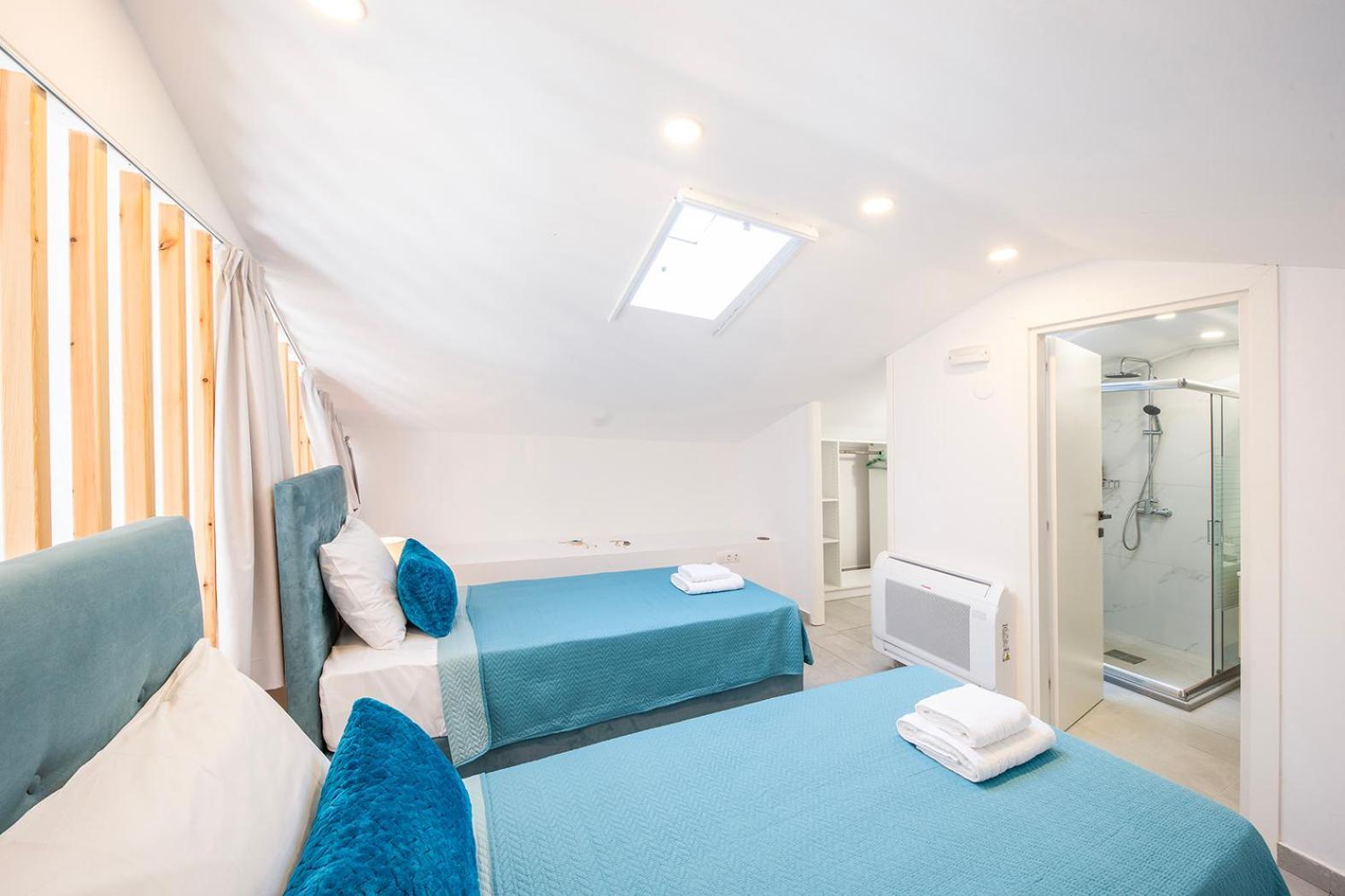 Villa Ami, Roda, Corfu: 10 Guests, Heated Pool, Private Mini Golf, Pool Table & More!! Eksteriør bilde