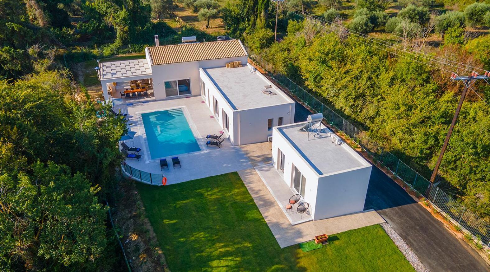 Villa Ami, Roda, Corfu: 10 Guests, Heated Pool, Private Mini Golf, Pool Table & More!! Eksteriør bilde